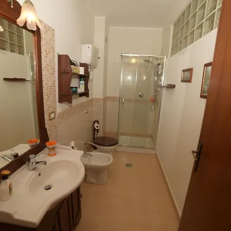 B&B Lamezia Terme Affittacamere 4*